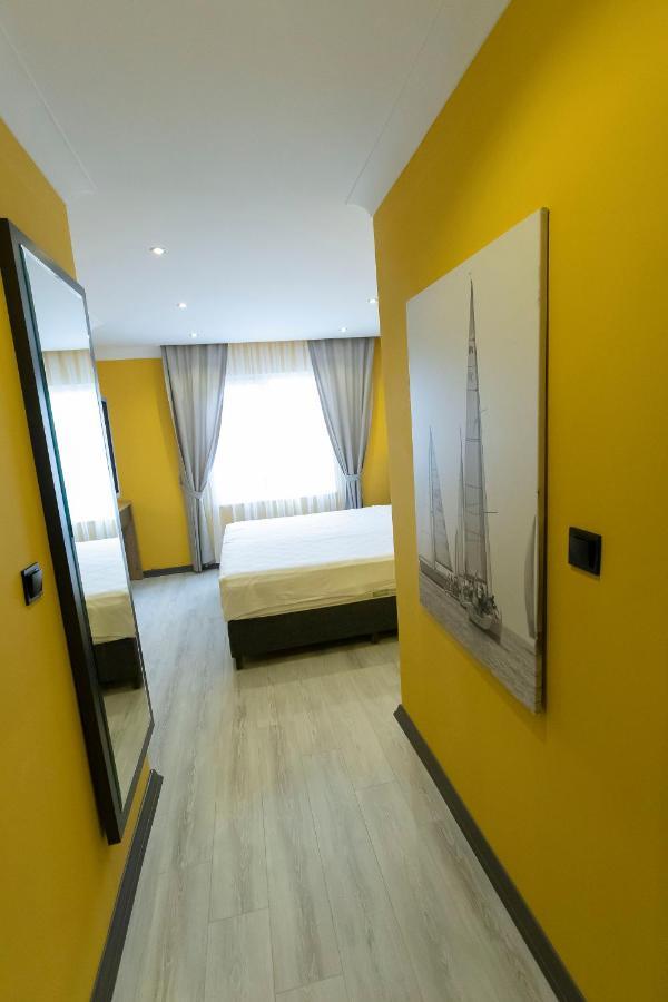 Roy Otel Akcay Luaran gambar