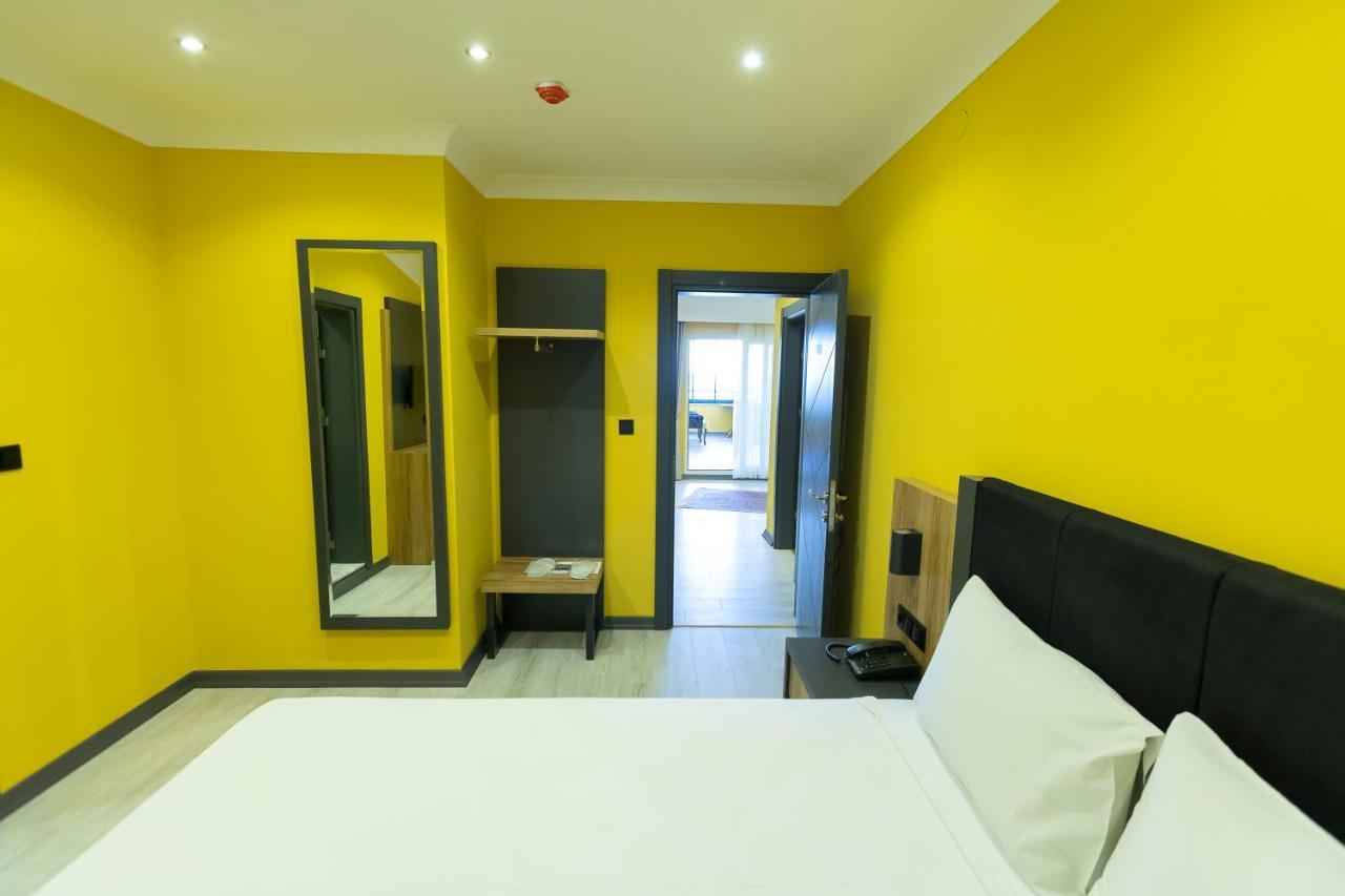 Roy Otel Akcay Luaran gambar