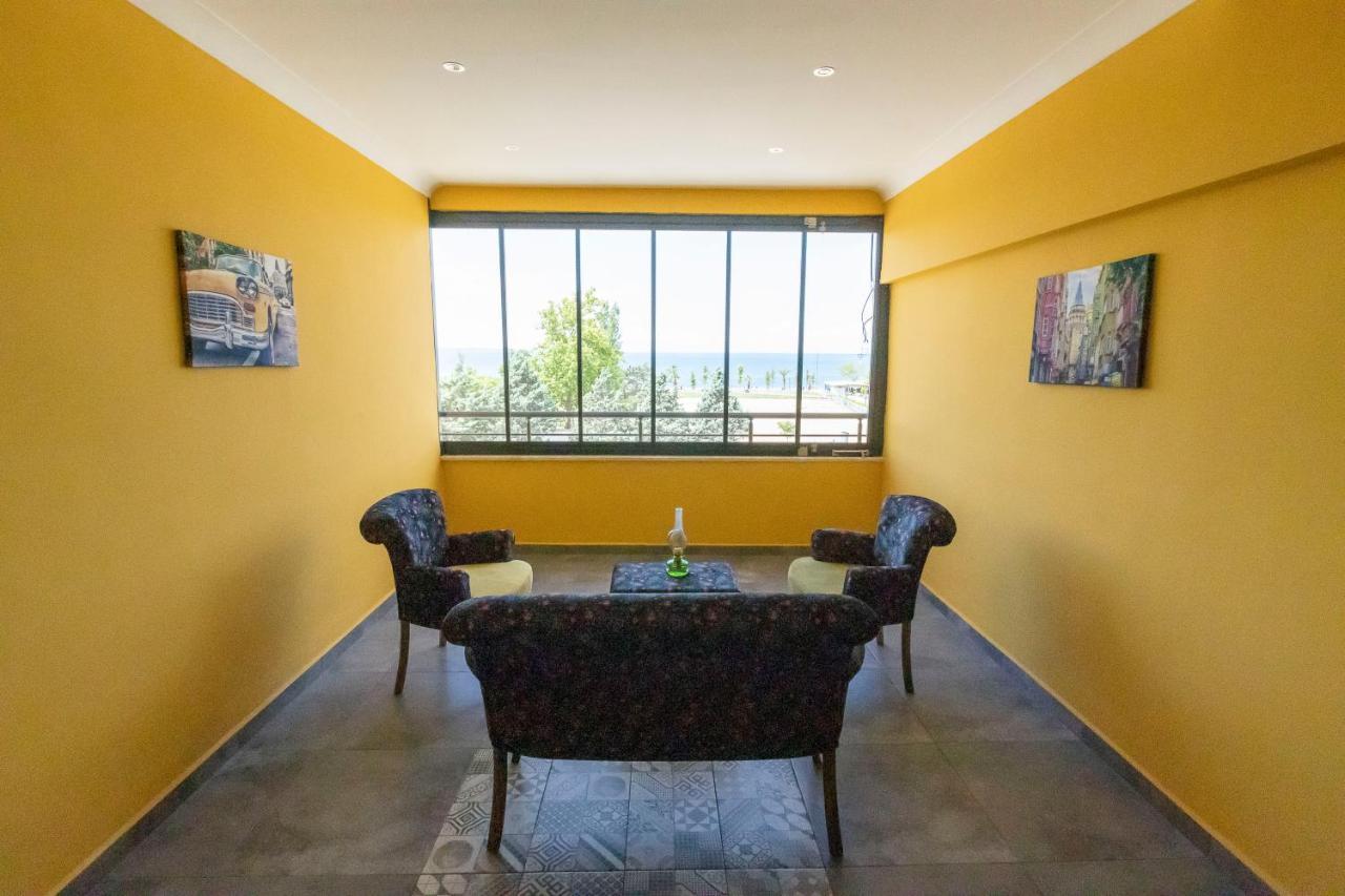 Roy Otel Akcay Luaran gambar