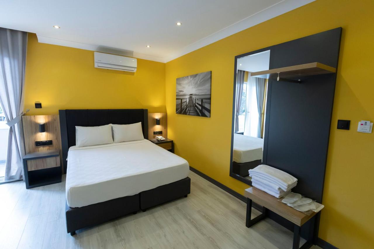 Roy Otel Akcay Luaran gambar