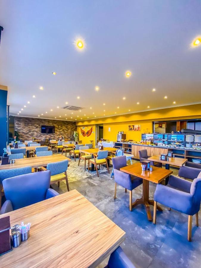 Roy Otel Akcay Luaran gambar