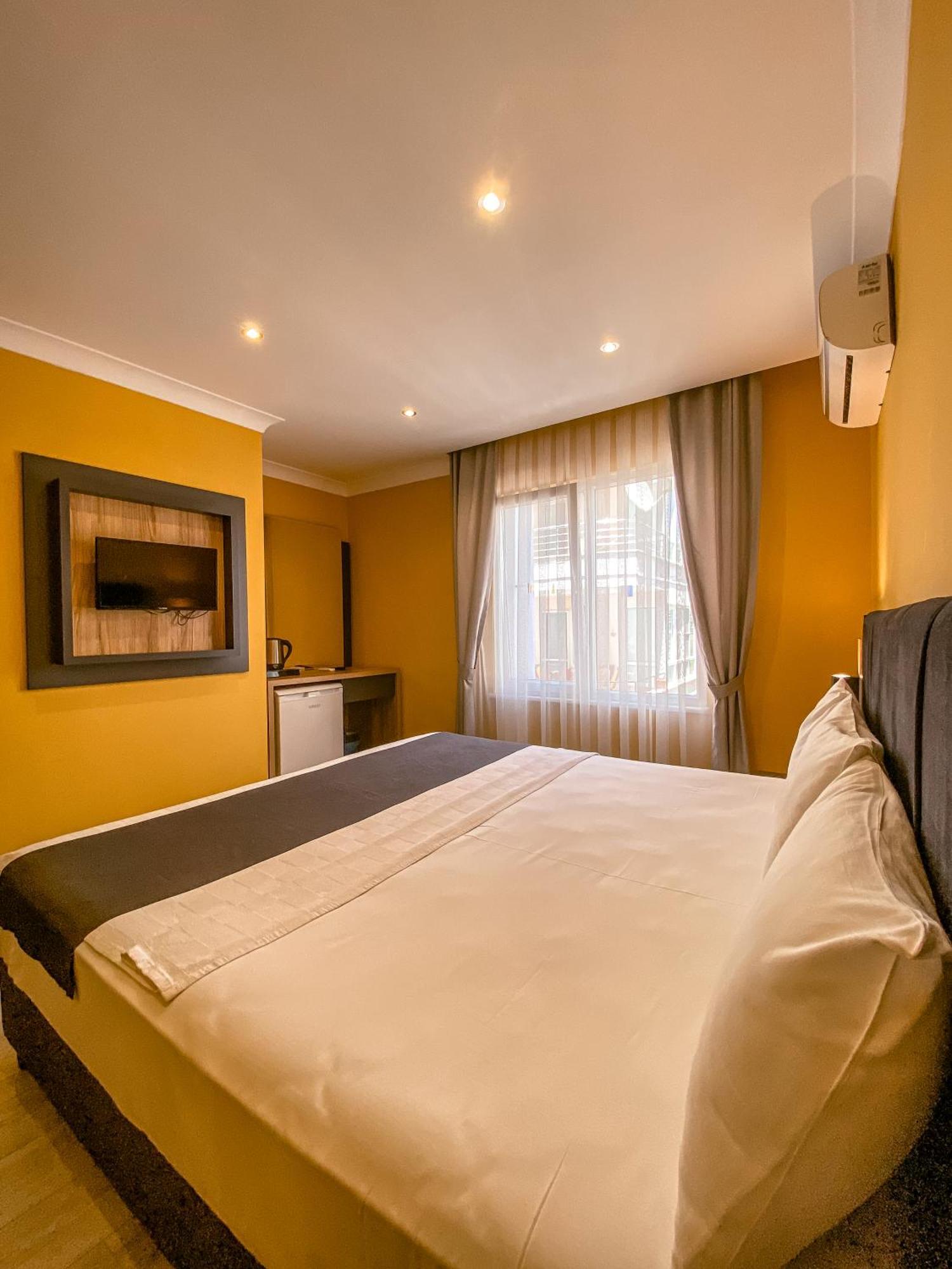 Roy Otel Akcay Luaran gambar